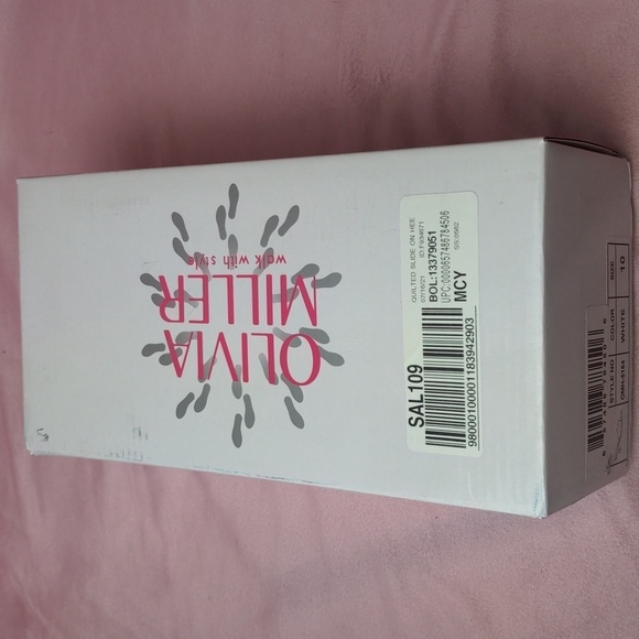 Olivia Miller Honey Camp White Square Toe Quilted Slide On Kitten Heels Size 10 - Picture 8 of 8